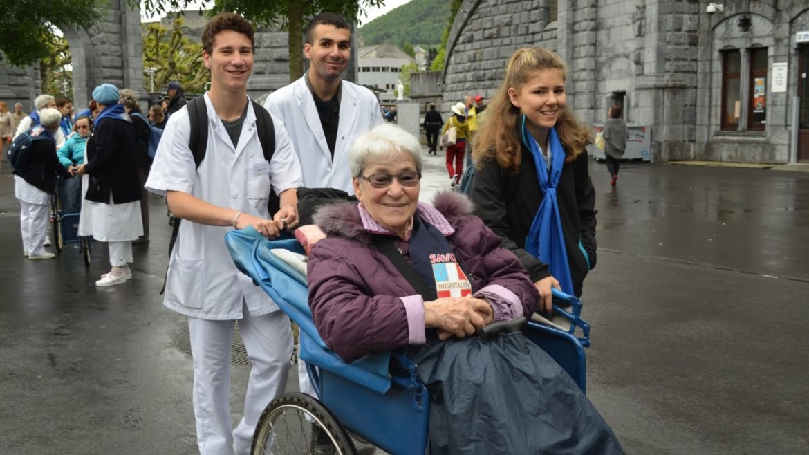 Pèlerinage à Lourdes avec les hospitaliers