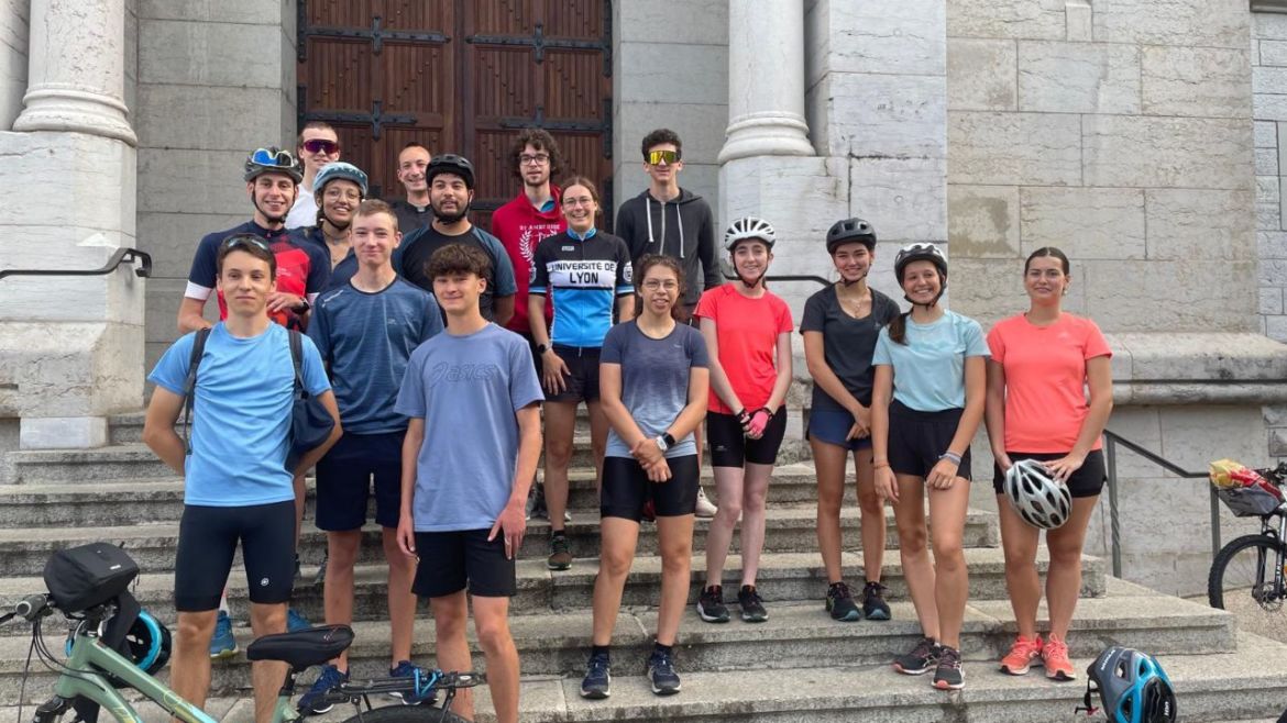 Camp itinérant à Vélo pour les l’aumônerie des jeunes