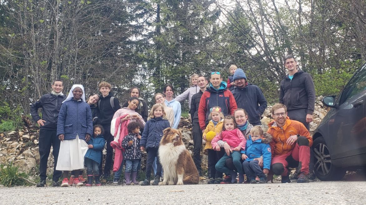 Rando des familles à la croix des bergers