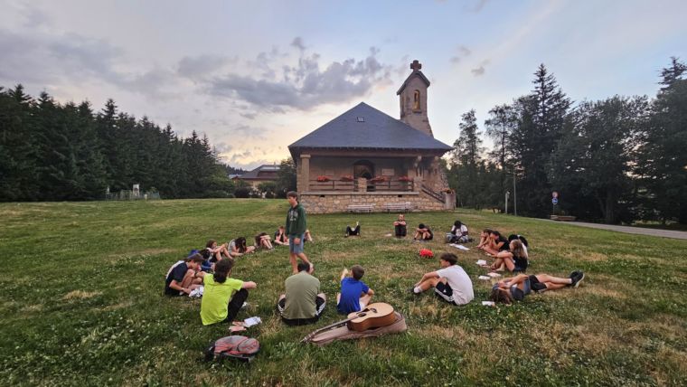 Le camp d’été des collégiens