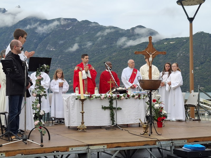 Messe de rentrée au petit port