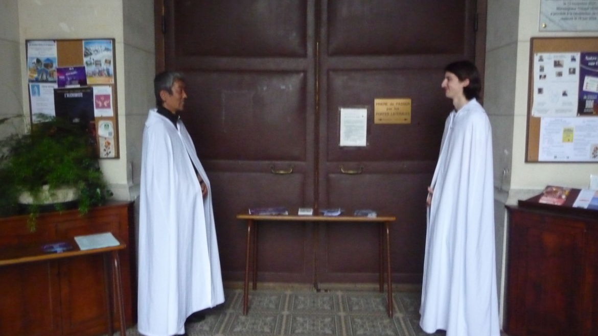 Rencontre avec deux baptisés de Pâques