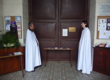 Rencontre avec deux baptisés de Pâques